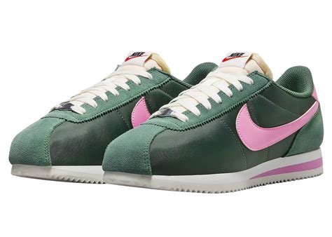 Nike WMNS Cortez Watermelon 